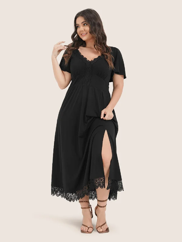 Solid Pocket Contrast Lace Split Maxi Dress