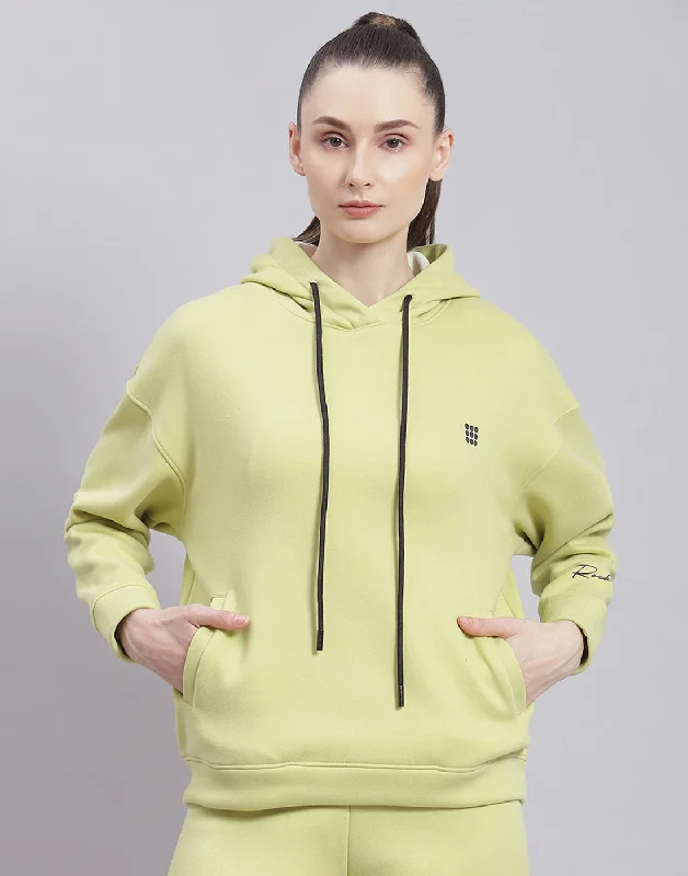 Women Green Solid Hooded Full Sleeve Sweatshirt